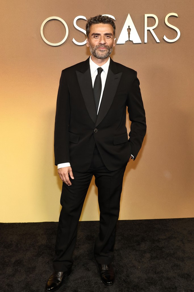 Oscar Isaac attends the 2025 Governors Awards