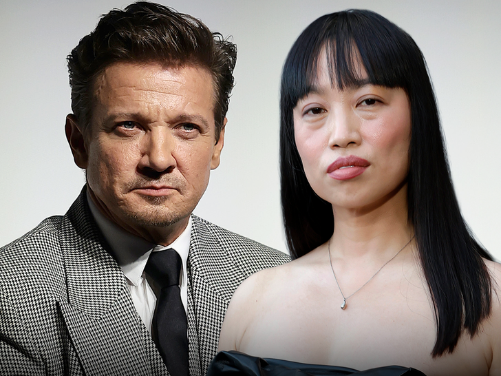 Jeremy Renner and filmmaker Yi Zhou (Getty Images)