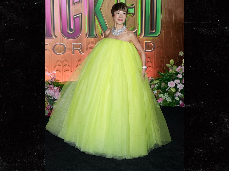 Green-tinted carpet scene from the Wicked: For Good NYC premiere.