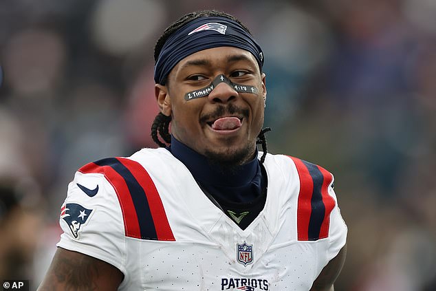 Stefon Diggs thanks Cardi B for her support amid his legal battles