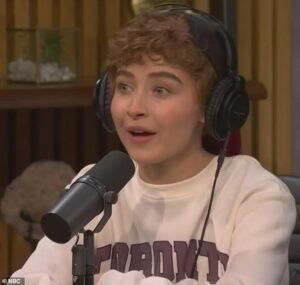 Sabrina Carpenter disguised as 12-year-old Tyson in SNL's Snack Homiez sketch