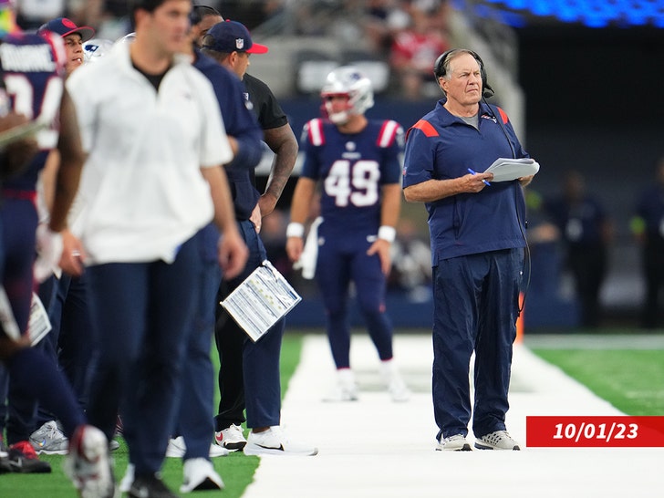 Bill Belichick on the New England Patriots sideline