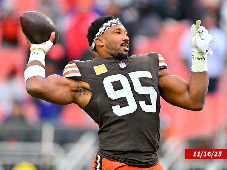 Cleveland Browns defensive end Myles Garrett, chasing the NFL single-season sack record