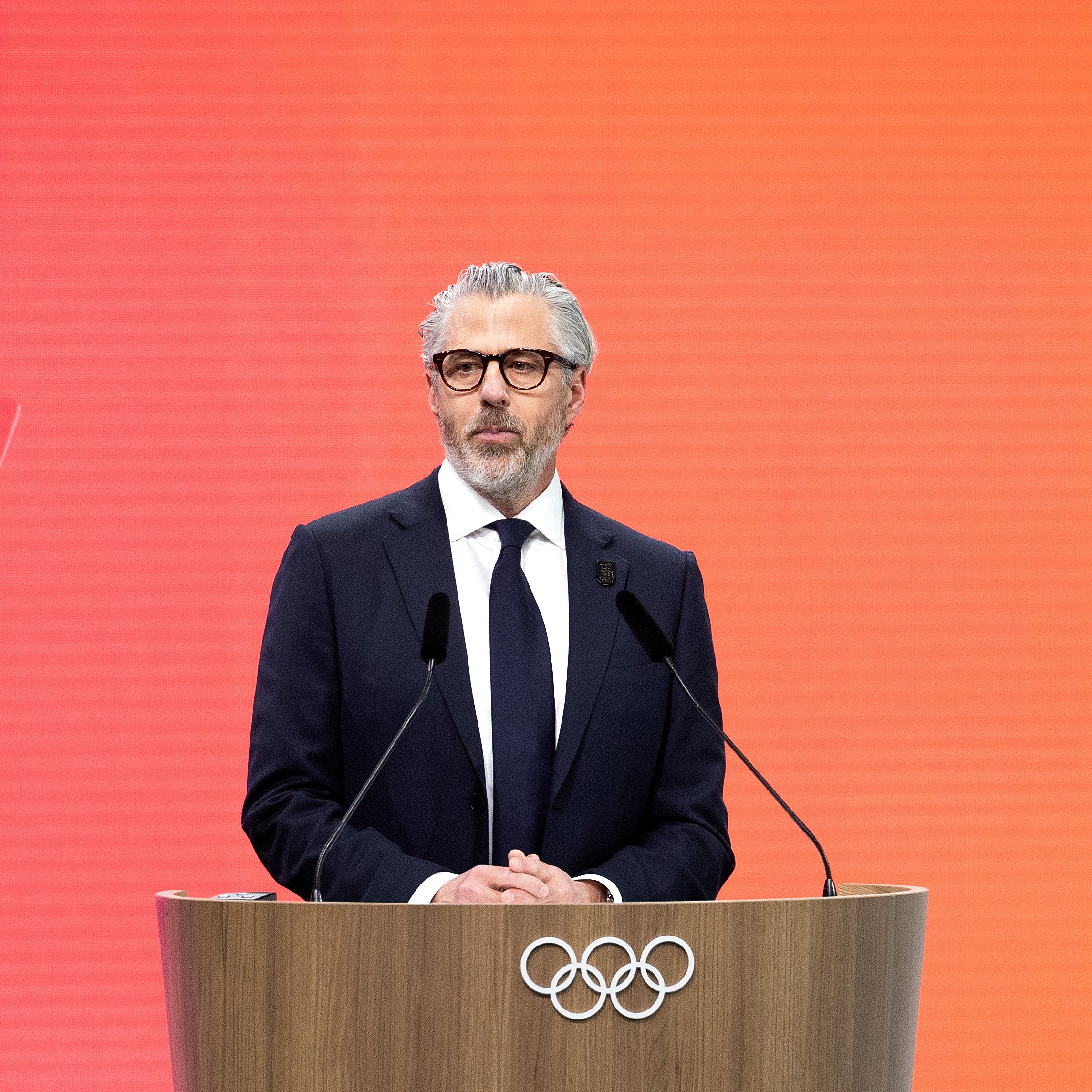 Jennifer Aniston Goes Instagram-Official With Jim Curtis, ‘My Love’